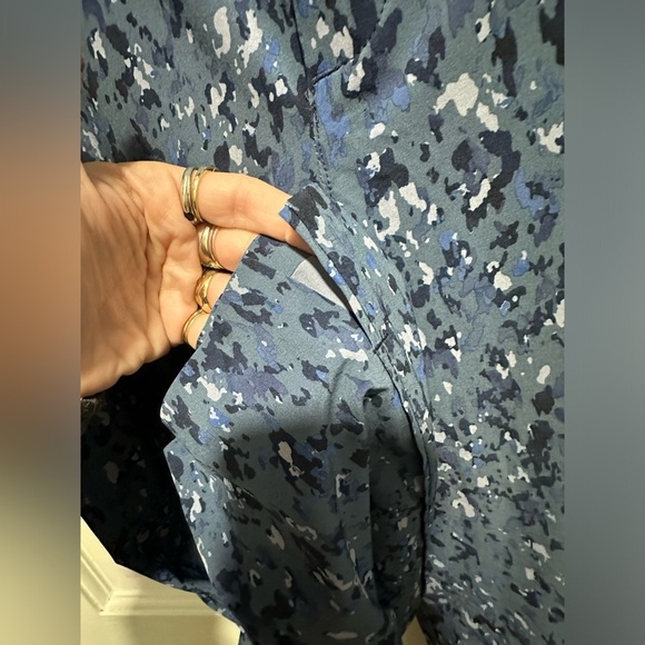 Athleta Brooklyn Ankle Pant size 10 Captivate Chrome Blue EUC - Picture 5 of 6